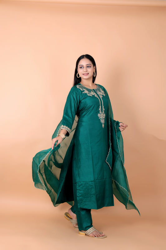 HAND MARODI- SILK SUIT SET