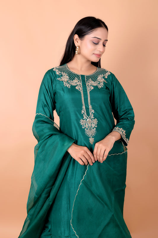 HAND MARODI-  SILK SUIT SET