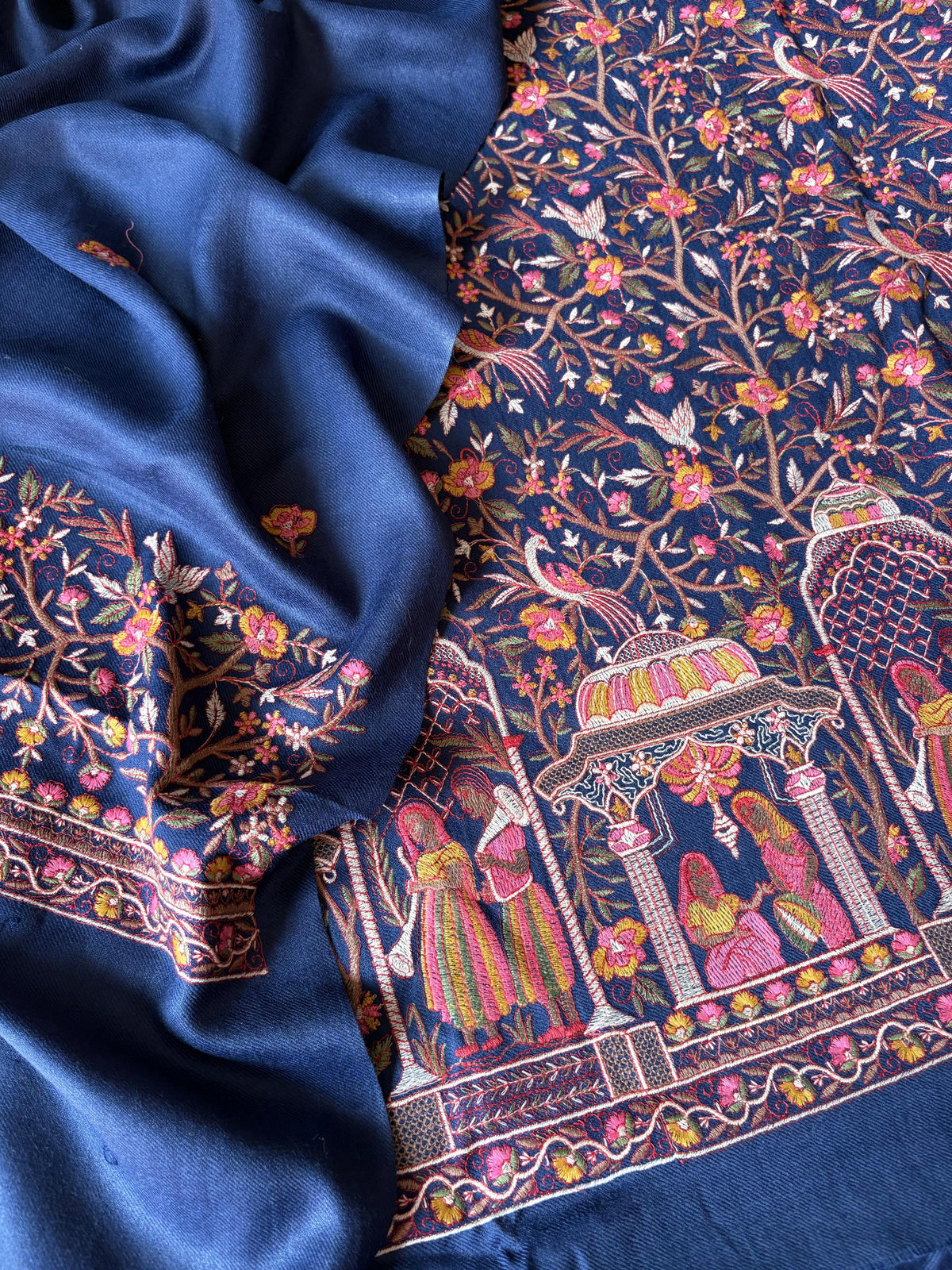 Kashmiri Pure Pashmina Embroidered Ensemble