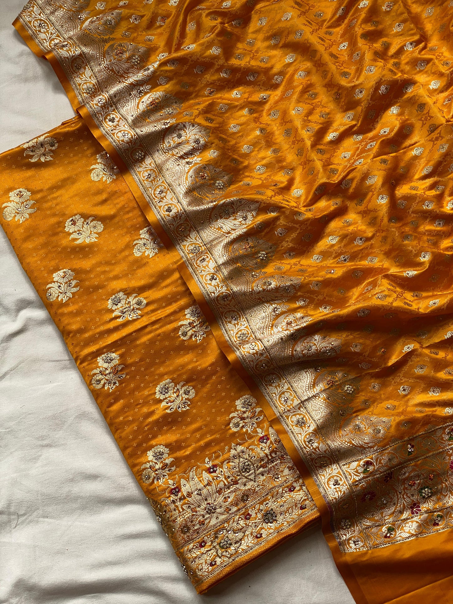 Pure Handloom Banarasi Katan Satin Silk - Suit set
